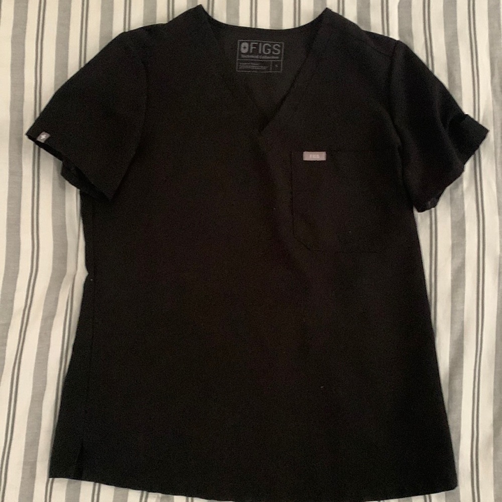Great condition FIGS scrub top
